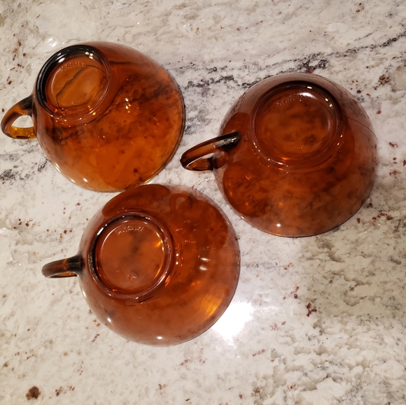 3 Durax cups - Picture 6 of 8